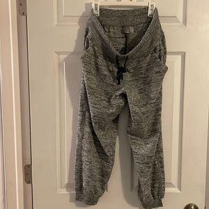 Athleta Capri joggers
